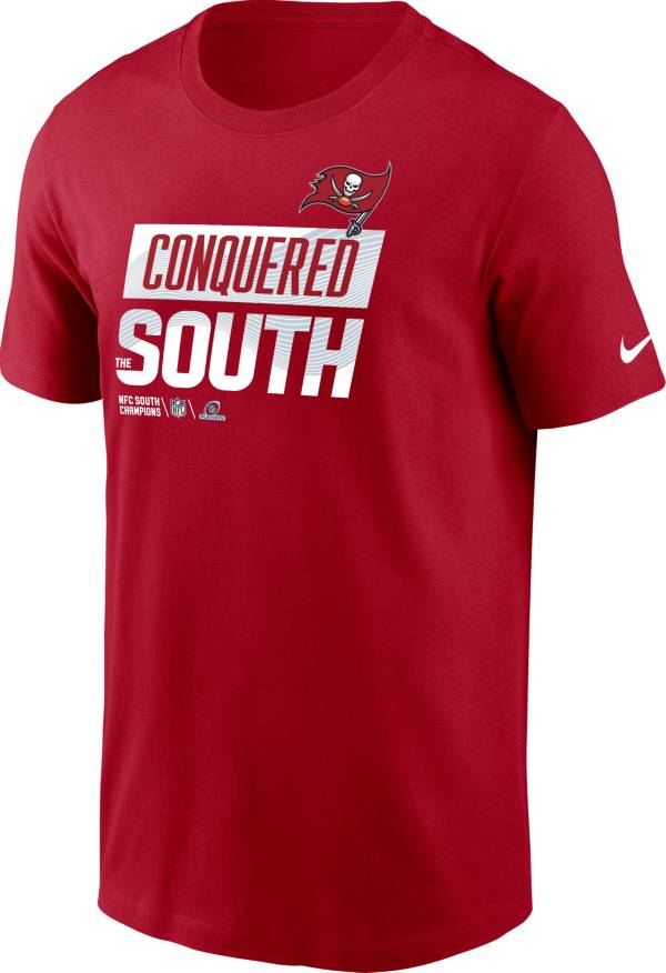 Nike Men's Tampa Bay Buccaneers NFC South Division Champions Locker Room  Red T-Shirt