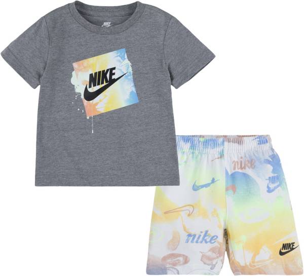 Nike Boys' Toddler NSW Daze T-Shirt And Shorts Set product image