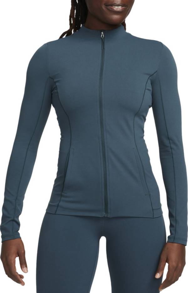 Nike women's best sale fitted jacket