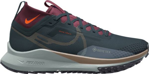 Nike pegasus hot sale water resistant