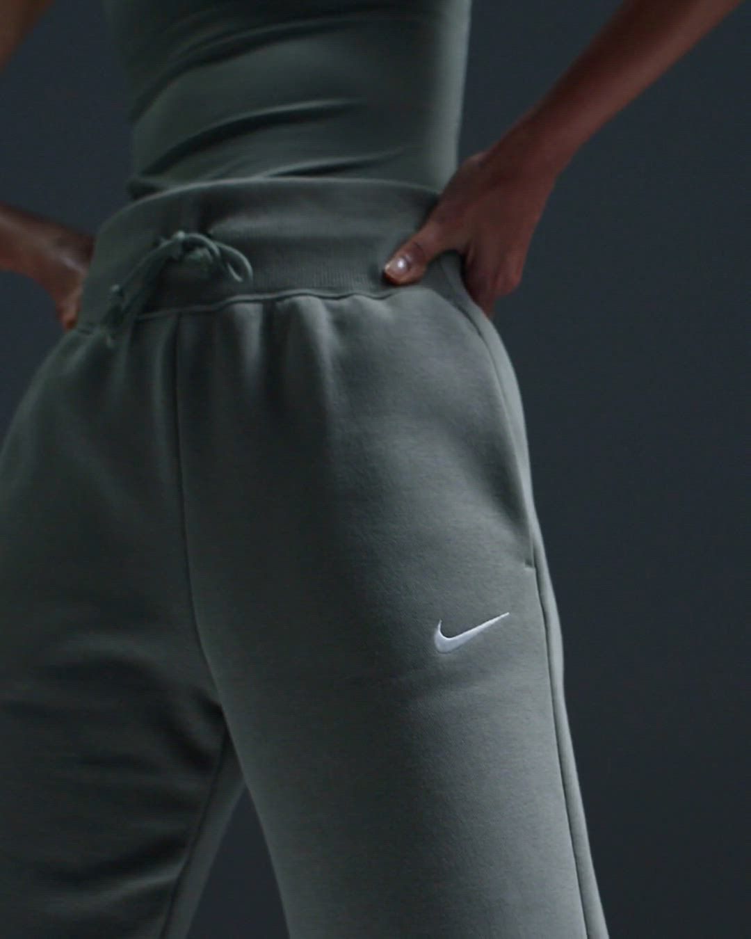 Nike Women's Sportswear Phoenix Fleece High-Waisted Wide-Leg Sweatpants product