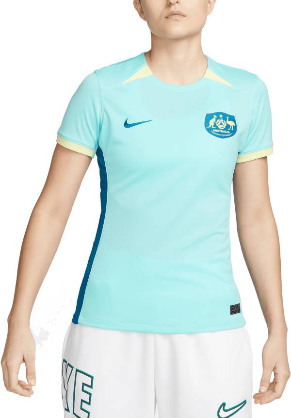 Dick's Sporting Goods Nike Women's Brazil 2023 Green Prematch Jersey