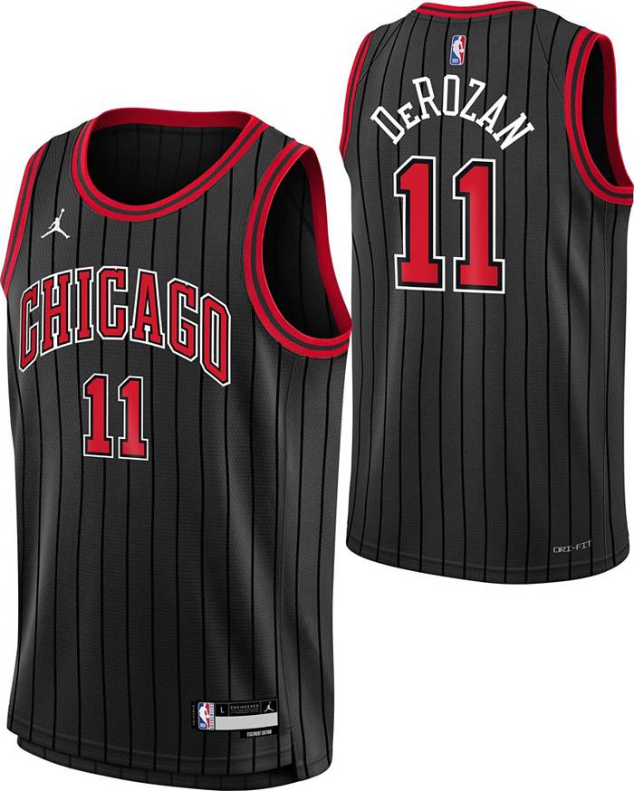 Jordan Men's Chicago Bulls DeMar DeRozan #11 Black Player T-Shirt, XL
