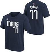 Nike Men's Dallas Mavericks Luka Doncic #77 Royal T-Shirt, Small, Blue