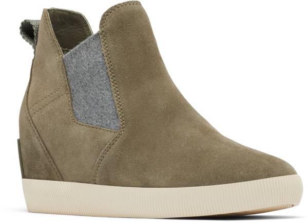 sorel out n about slip on