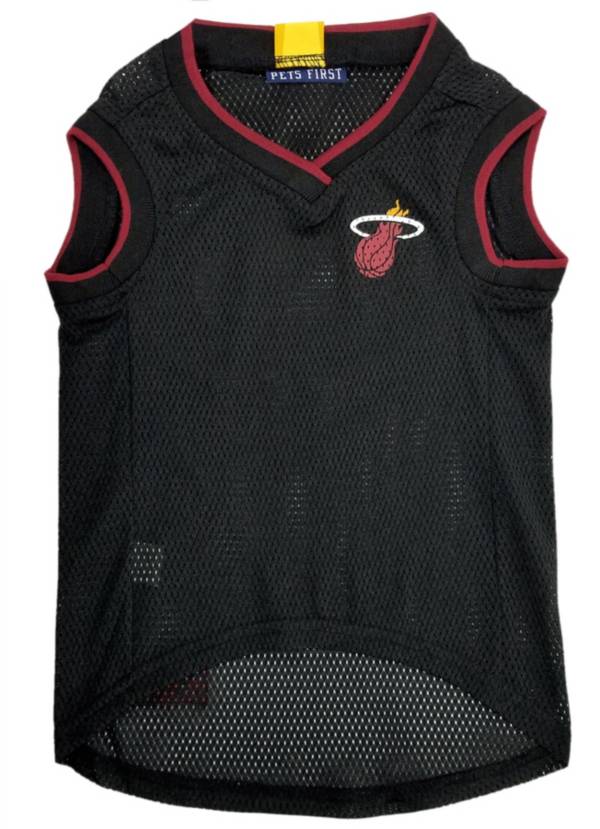 Dick's Sporting Goods Nike Youth Miami Heat Jimmy Butler #22 White Dri-FIT  Swingman Jersey