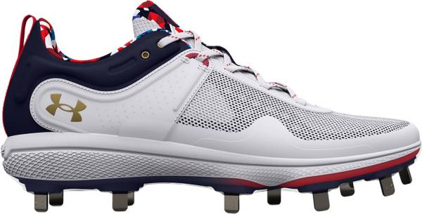 Red and white softball hot sale cleats