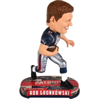 sorry, FOCO Tampa Bay Buccaneers Rob Gronkowski Bobblehead is currently out of stock