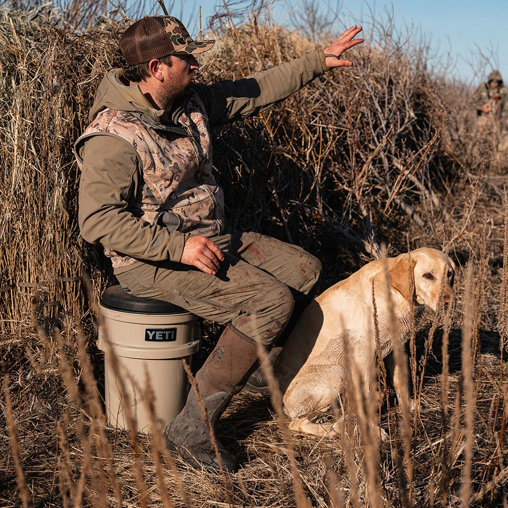 YETI LoadOut Bucket Swivel Seat product image