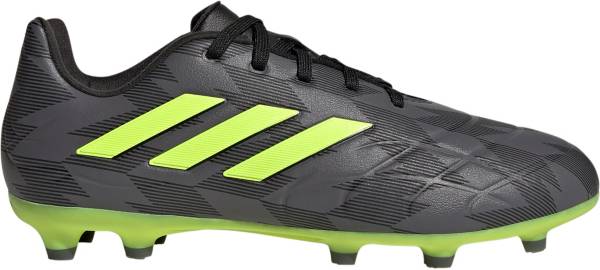 Youth size store 3 soccer cleats