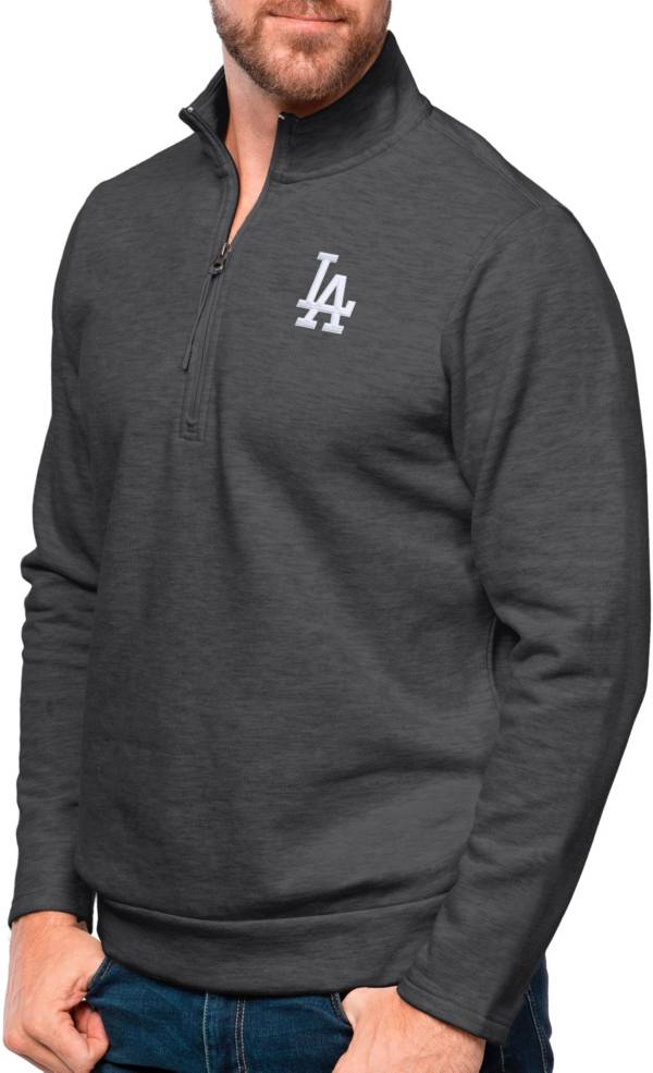 Antigua Men's Los Angeles Dodgers Charcoal Gambit 1/4 Zip Pullover product image
