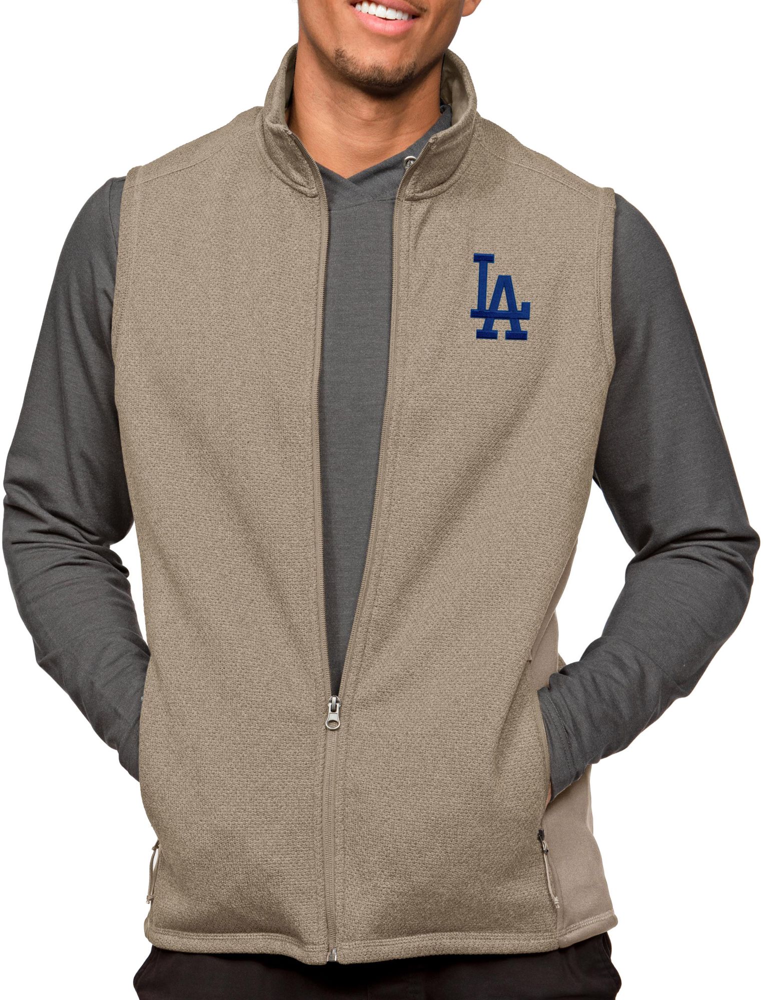 Antigua Men's Los Angeles Dodgers Oatmeal Course Vest