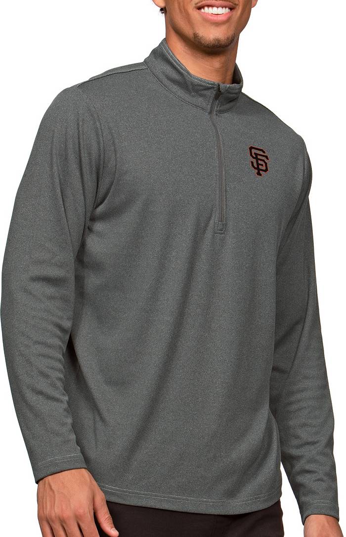 Nike Men's San Francisco Giants Logan Webb #62 Black T-Shirt