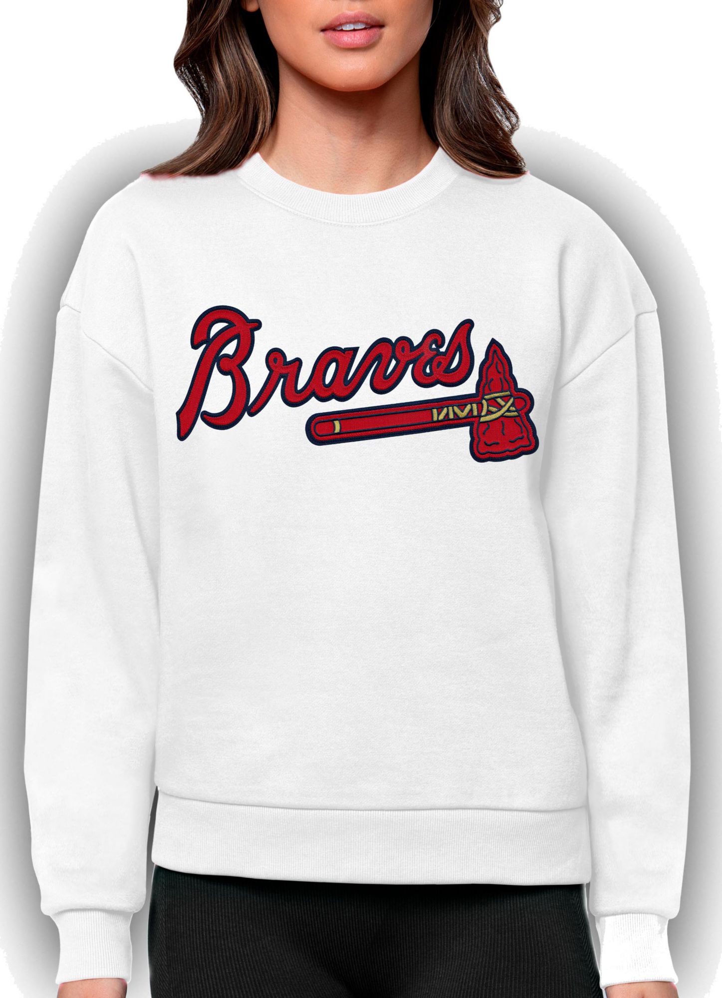 Antigua Women's Atlanta Braves Victory Crew Pullover