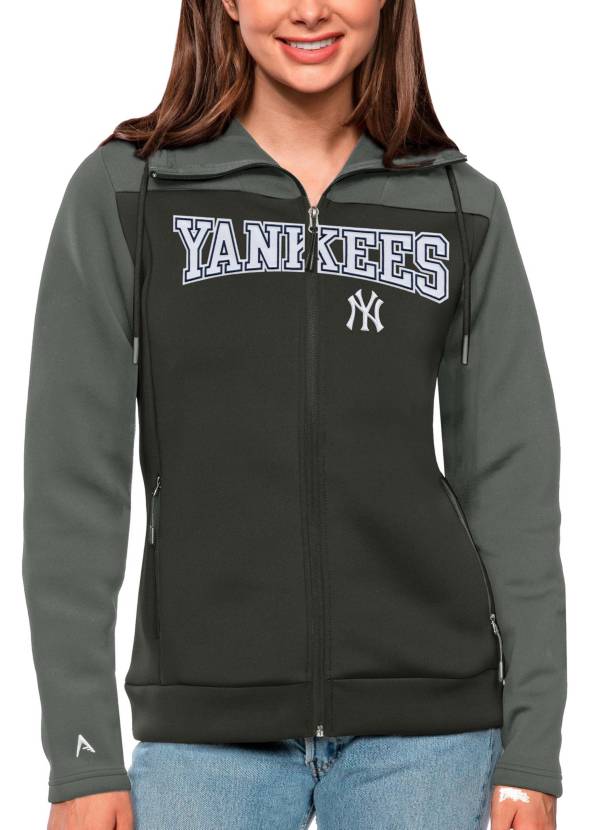 New York Yankees Baseball Nike retro logo T-shirt, hoodie, sweater, long  sleeve and tank top