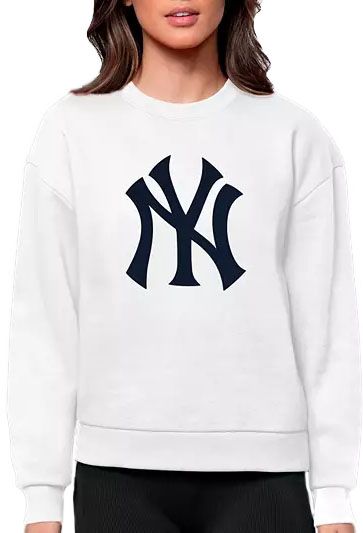 Antigua Women's New York Yankees White Victory Crew Pullover | Dick's  Sporting Goods