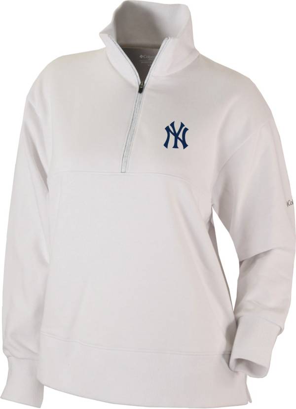 Columbia Women's New York Yankees Omni-Wick Birchwood Hills Pullover product image
