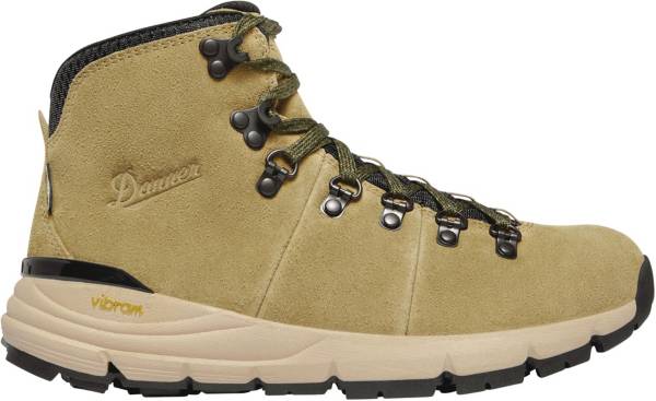 Womens hiking hotsell boots dicks