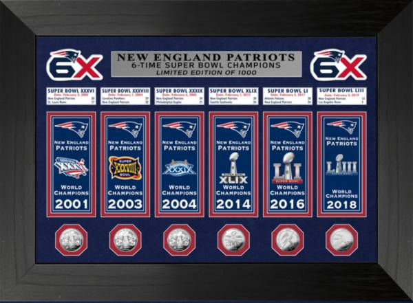 Highland Mint New England Patriots Champions Deluxe Banner Collection Photo Mint product image