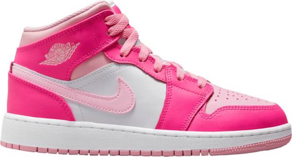 Knurre om syre Jordan Kids' Grade School Air Jordan 1 Mid Basketball Shoes | Dick's  Sporting Goods