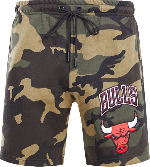 Chicago bulls hot sale camo shorts