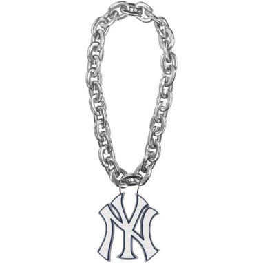 sorry, FanFave New York Yankees Fan Chain is currently out of stock