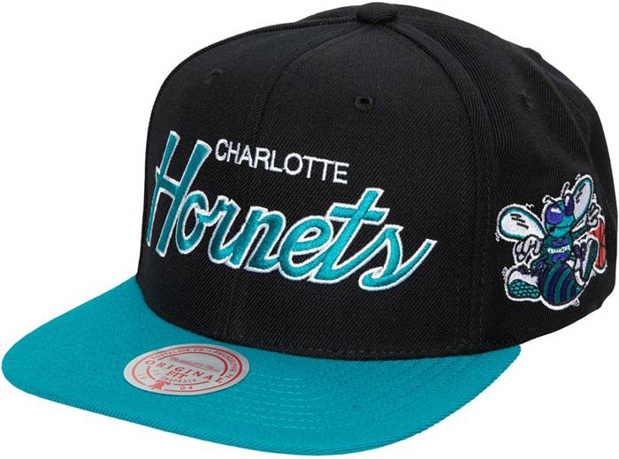 Mitchell and Ness Adult Charlotte Hornets Big Face Adjustable Snapback Hat