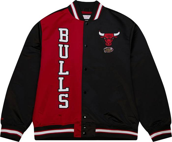 Mitchell & Ness Chicago Bulls satin jacket in black & red