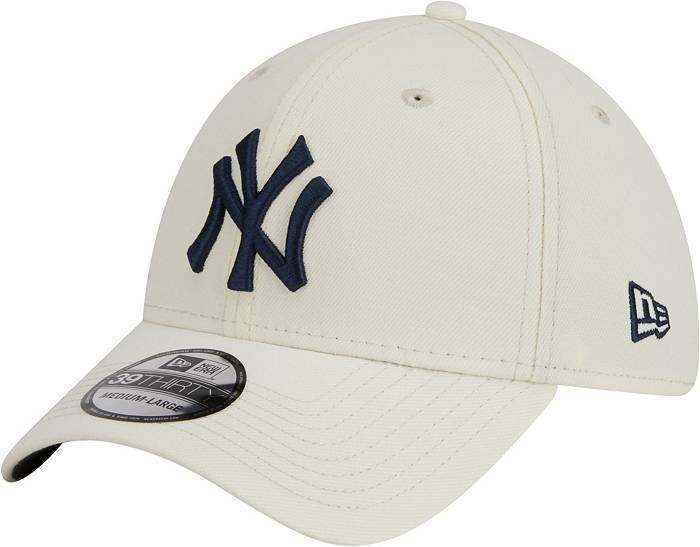 New Era 39Thirty League Basic New York Yankees Cap - Black/White