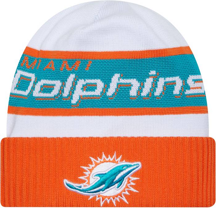 New Era Men's Miami Dolphins 2023 Sideline White Tech Knit Beanie
