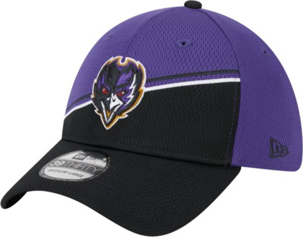 Men's New Era Black Baltimore Ravens 2023 Salute to Service Cuffed Knit Hat