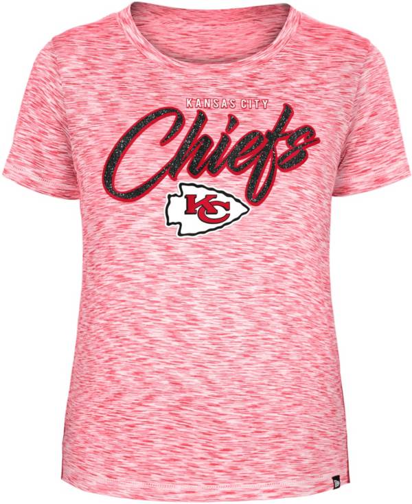 Pink cheap chiefs shirt