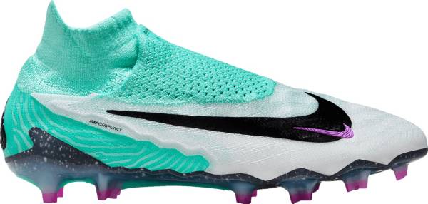 Soccer sale nike cleats