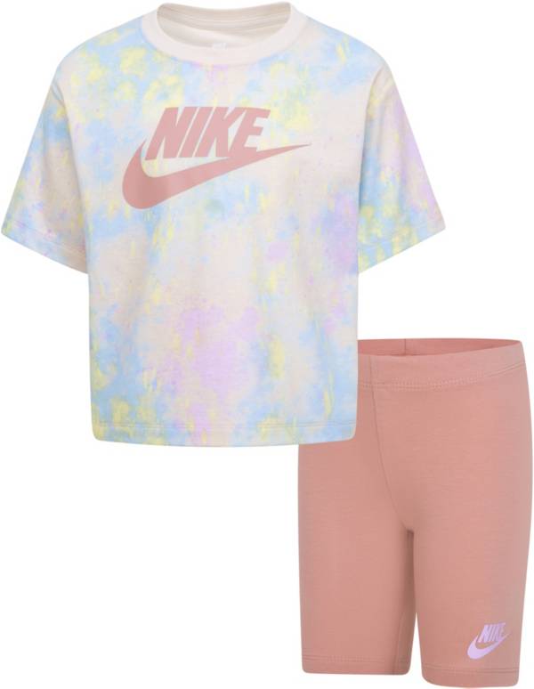 Tie dye nike clearance shorts and crop top