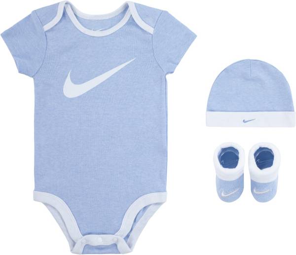 Nike Infant Girls' Swoosh Piece Boxed Set, 59% OFF