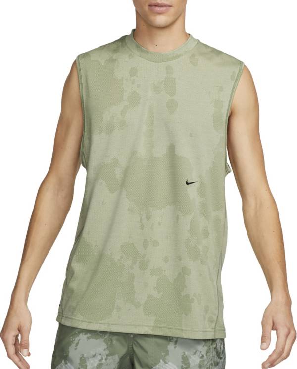 Nike camo 2024 tank top