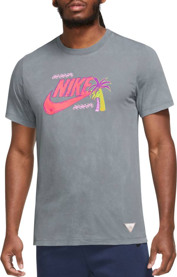 Nike T-Shirt | Dick's Sporting Goods