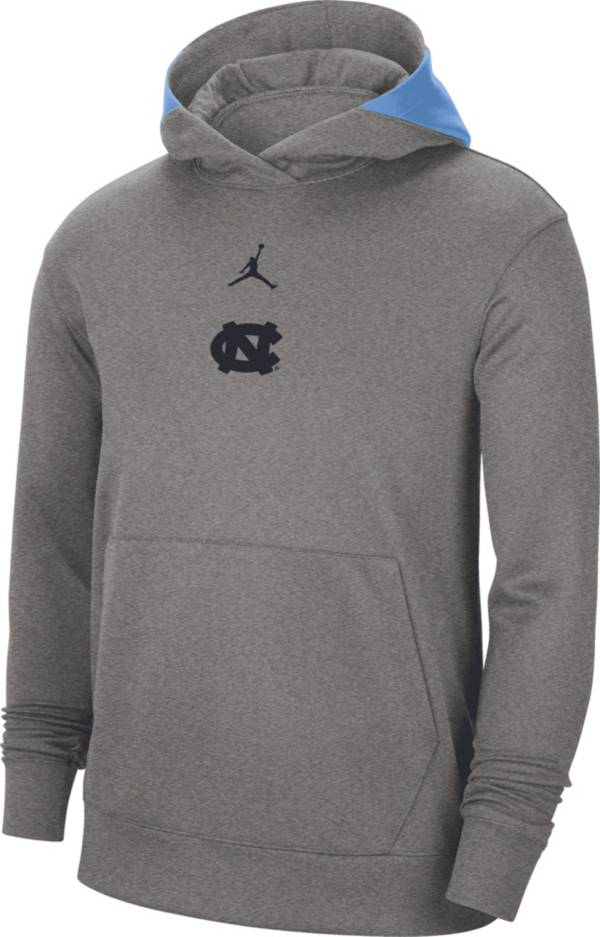 Nike Men s North Carolina Tar Heels Grey Spotlight Pullover