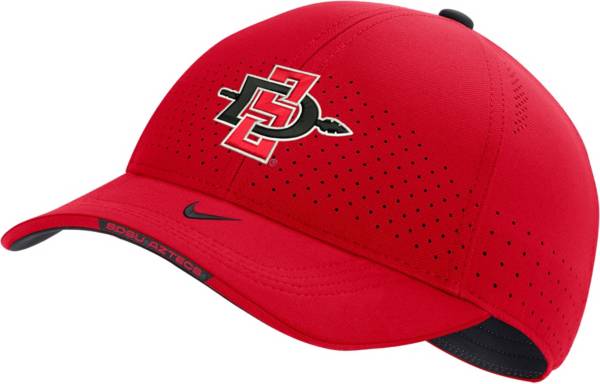 Nike Men's San Diego State Aztecs Red AeroBill Swoosh Flex Classic99  Football Sideline Hat