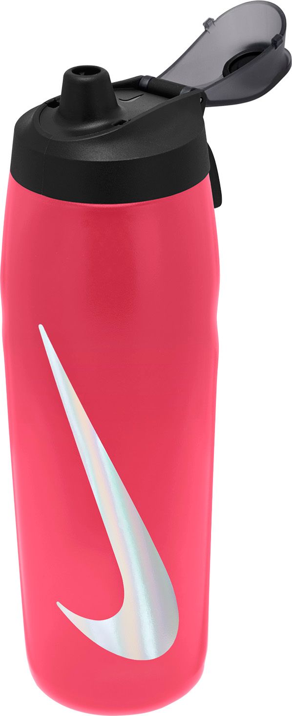 Nike Refuel 32 oz. Water Bottle with Locking Lid | Dick's Sporting