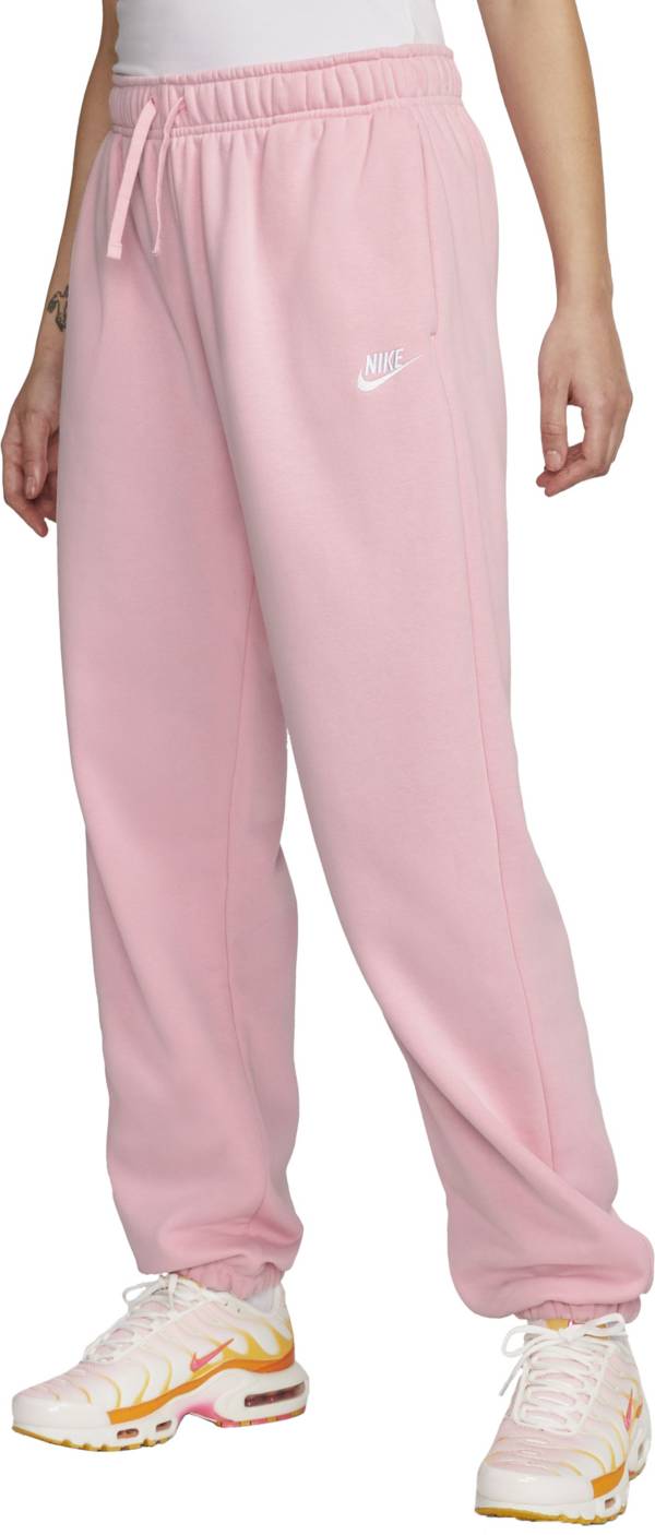 Nike Sportswear Club Fleece Women's Mid-Rise Wide-Leg Sweatpants