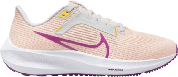 Racional reaccionar club Nike Women's Pegasus 40 Running Shoes | Dick's Sporting Goods