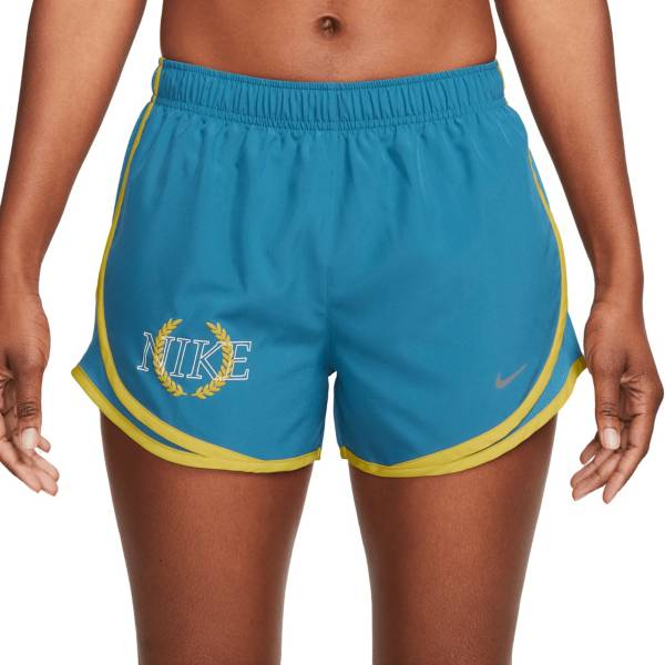 Womens Tempo Shorts.