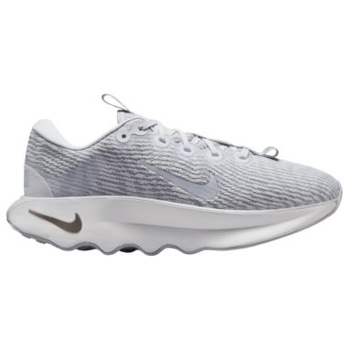 sorry, Nike Women's Motiva Walking Shoes is currently out of stock