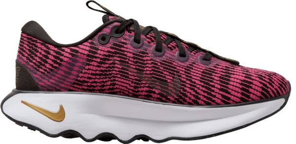 Nike air max motion hotsell lw women's walking shoe