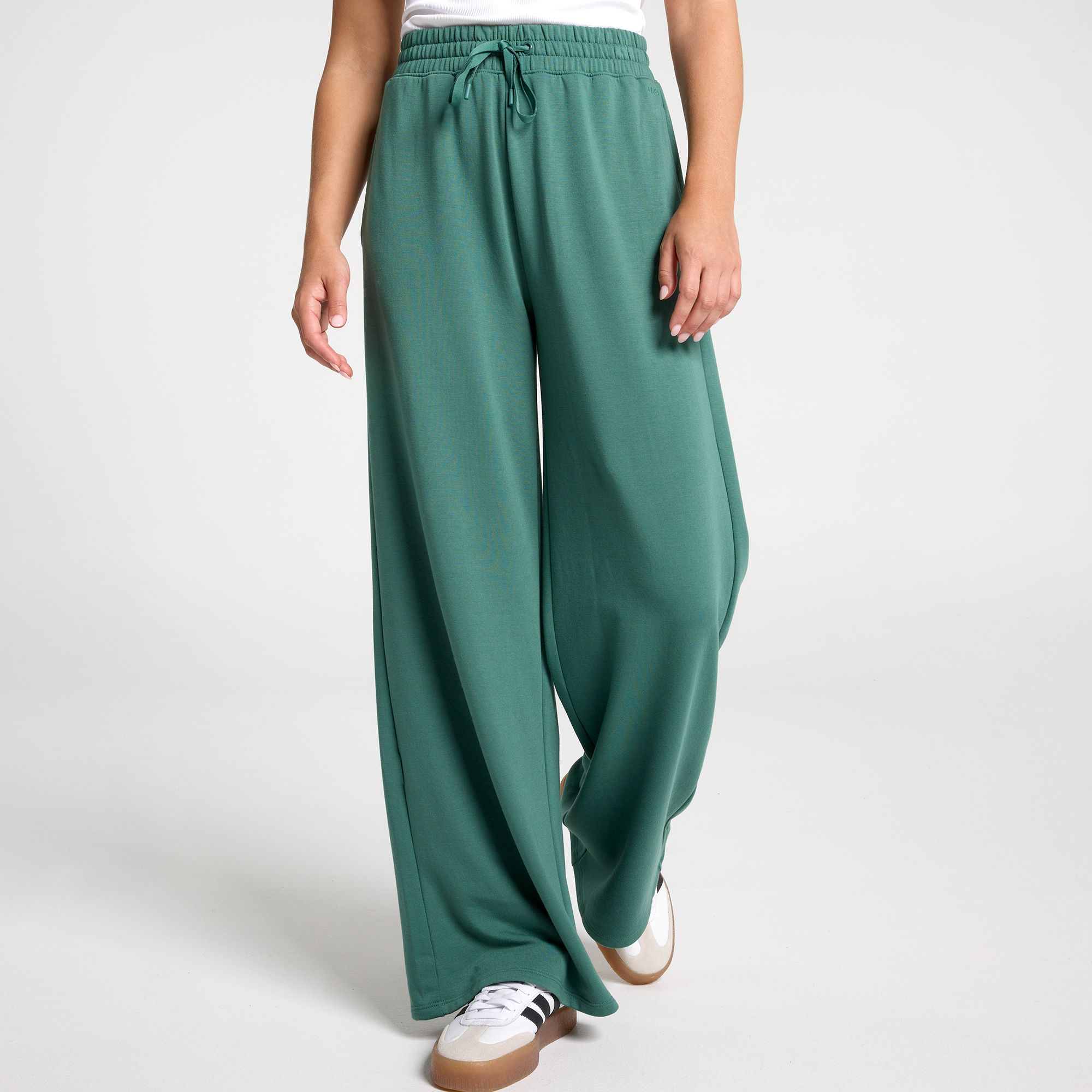 DSG Women's So Soft Wide Leg Pants product image