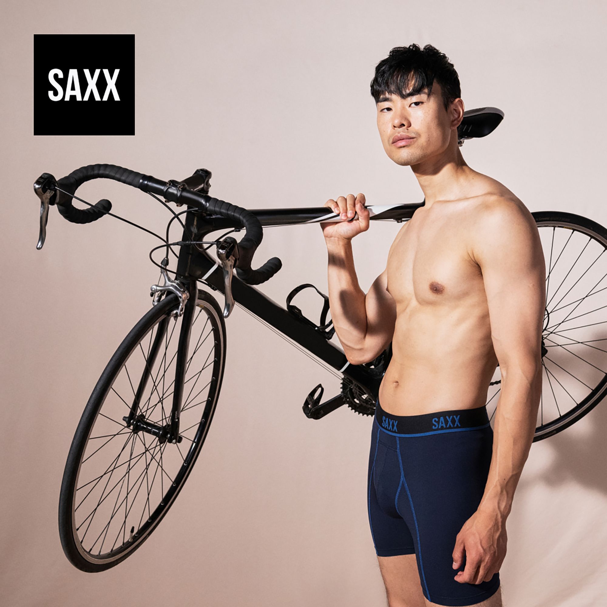 SAXX Men's Kinetic Light Compression Mesh Boxer Brief product image