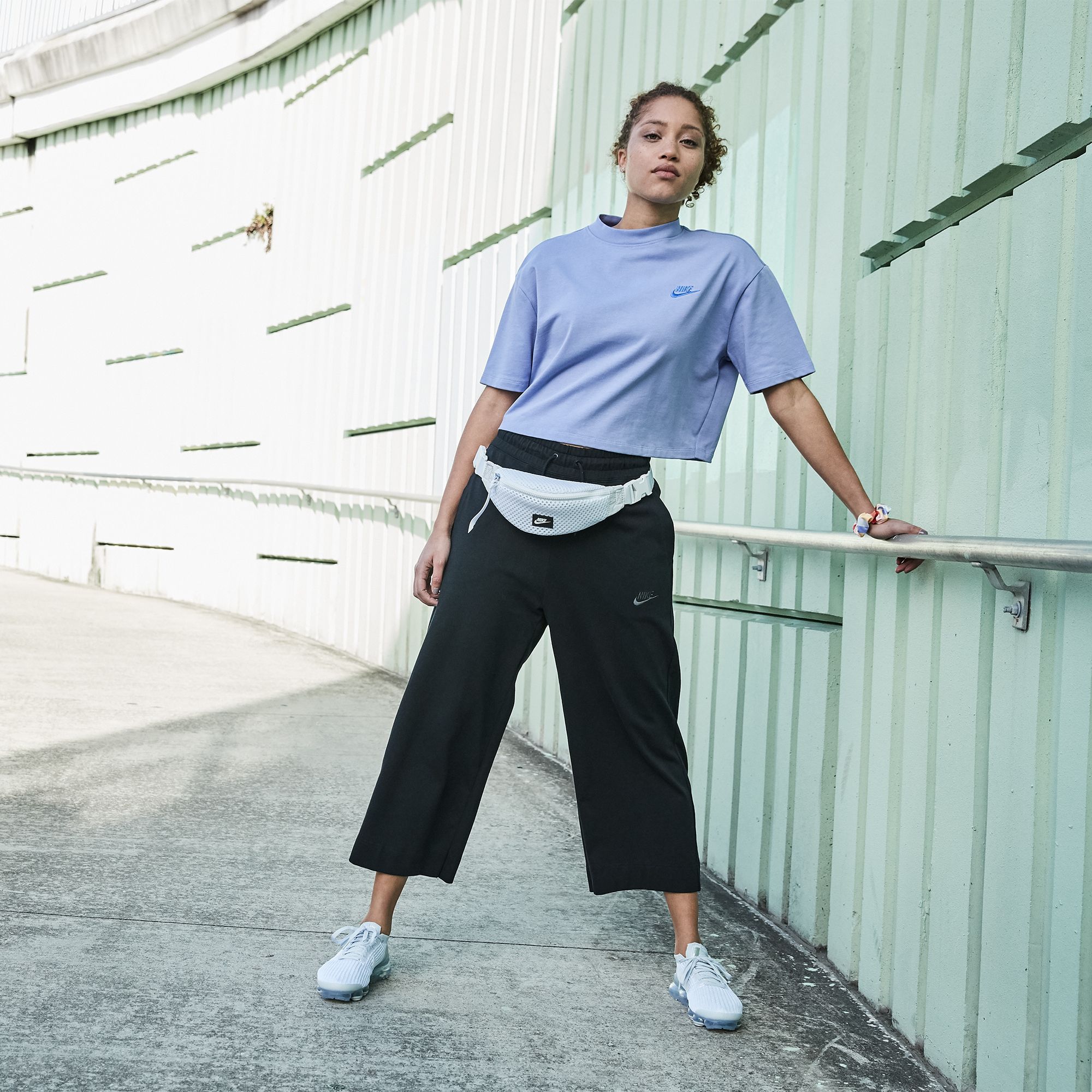 nike women's sportswear jersey short sleeve shirt