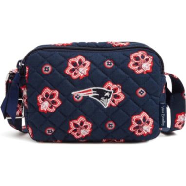 sorry, Vera Bradley New England Patriots RFID All in One Crossbody Bag is currently out of stock