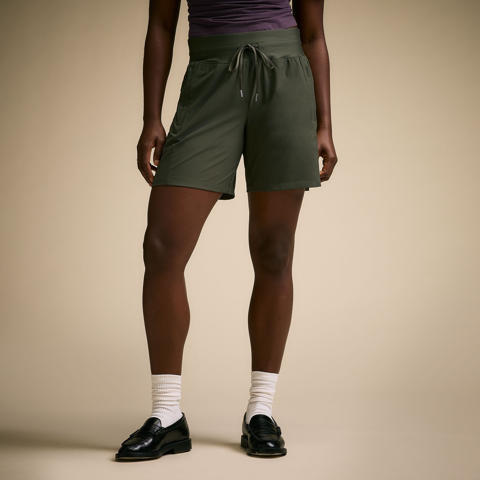 CALIA Women's Effortless TrueLight 7" Short product image